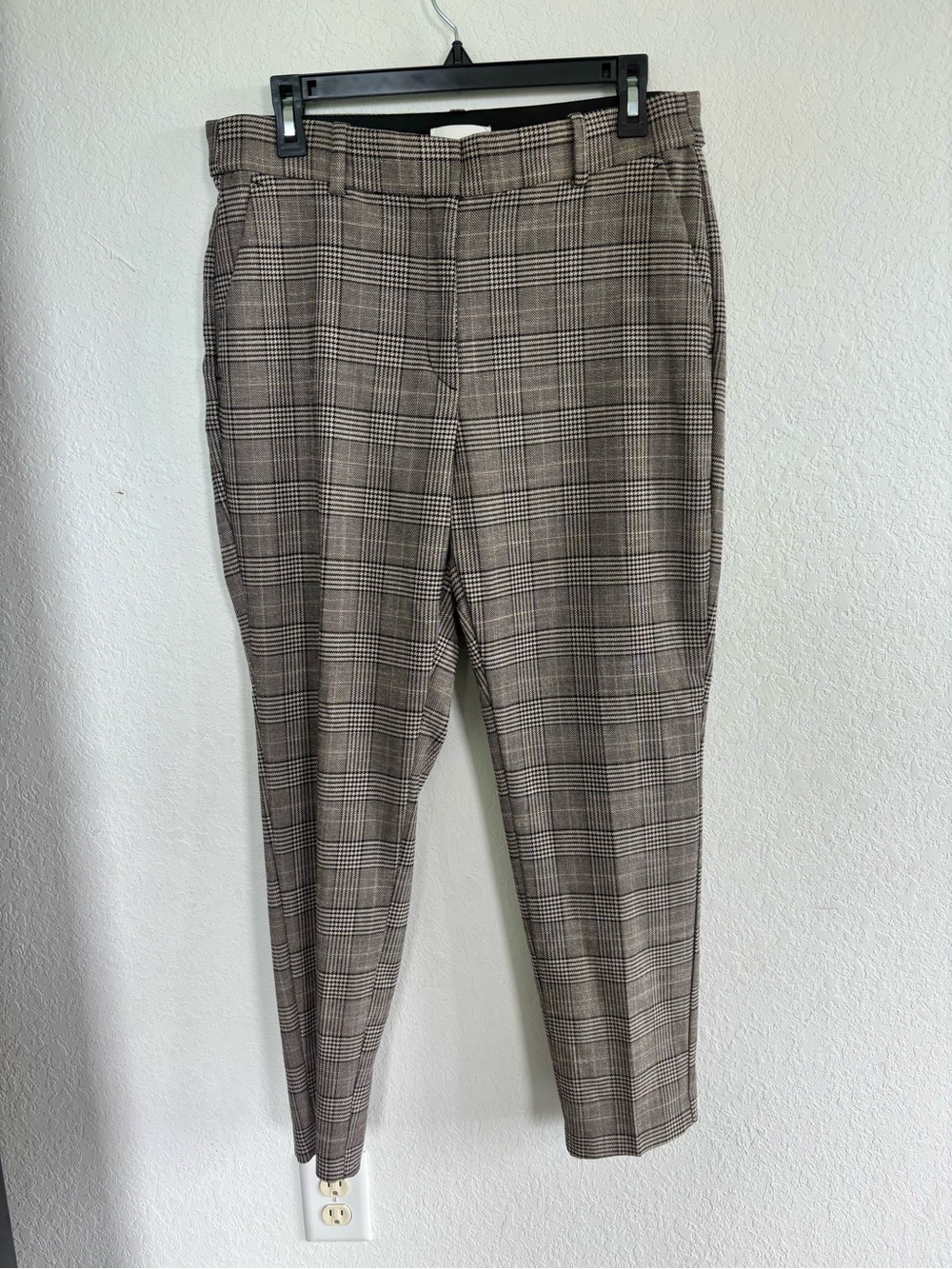 H&M Black & Brown Plaid Tapered Pants